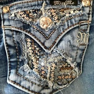 Miss me slim boot jeans size 26